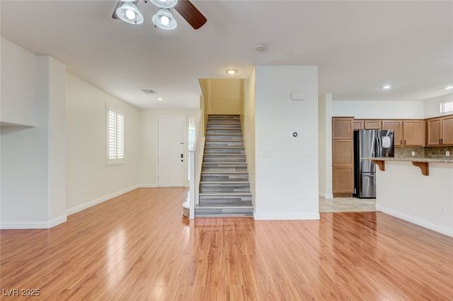 10644 Tray Mountain Avenue, Las Vegas, NV 89166