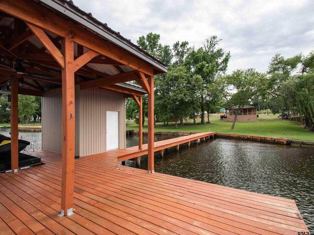 266 Hickory Hills Drive, Murchison, TX 75778