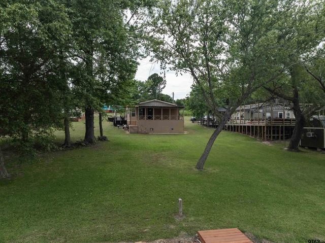 266 Hickory Hills Drive, Murchison, TX 75778