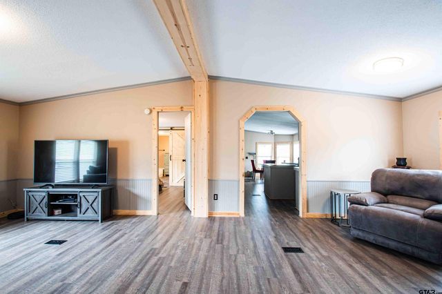 266 Hickory Hills Drive, Murchison, TX 75778