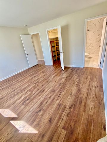 1053 Scanlon Drive A1, Wheeling, IL 60090