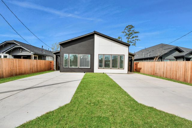 9309 Caddo Street A, Houston, TX 77078