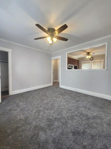 23 Park Ave, Garfield City, NJ 07026