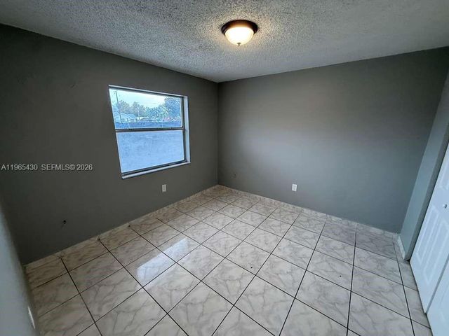 2721 NW 23rd Court 4, Miami, FL 33142