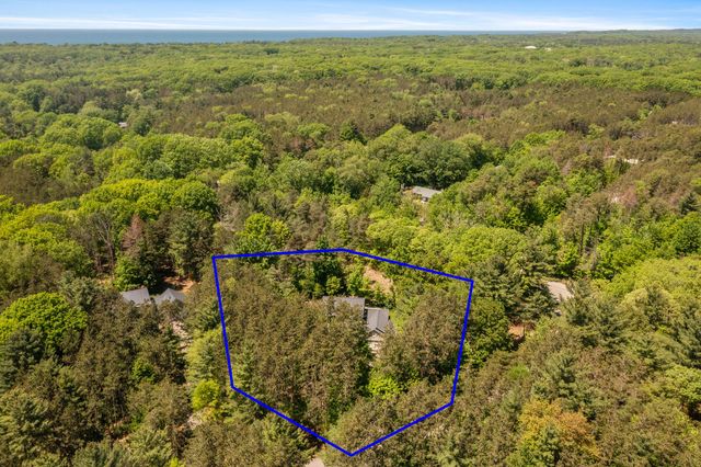 3977 Tall Grass E Court, Park Twp, MI 49424