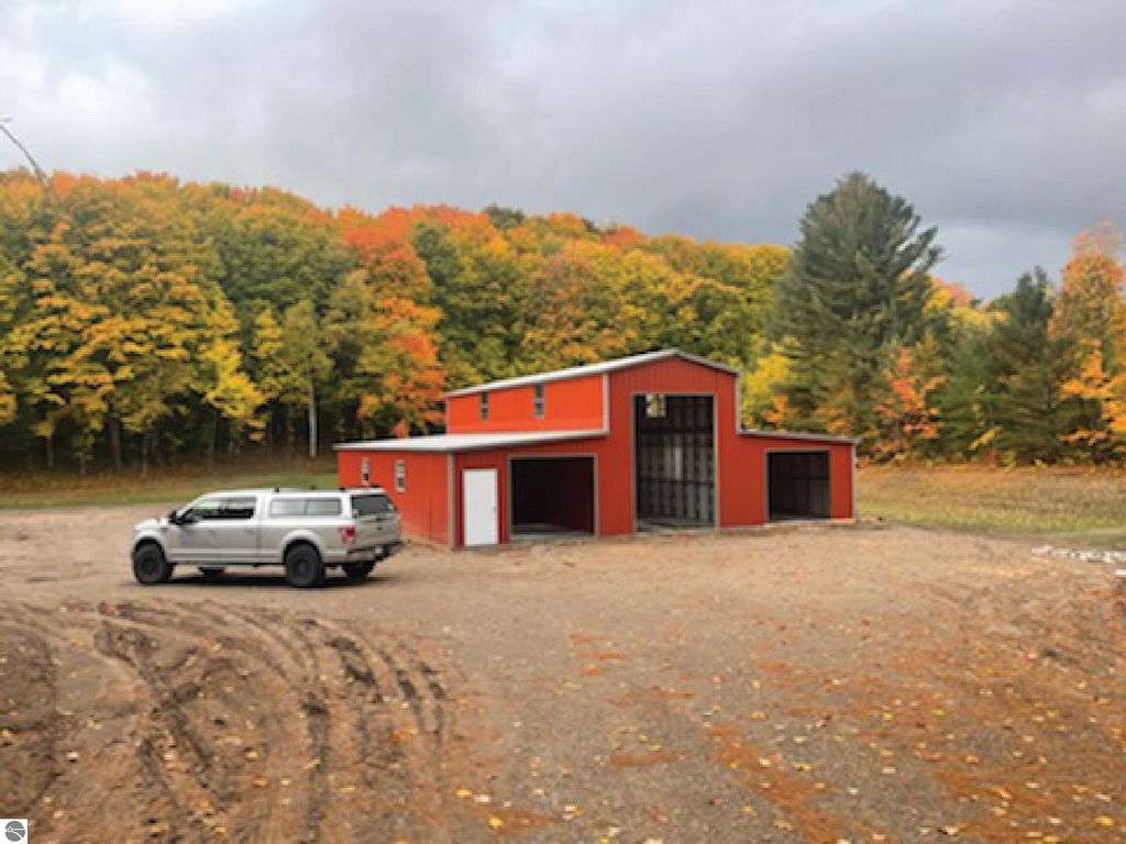 Image 32 of property listing at 2961 Wildfire Road, Kingsley, MI 49649