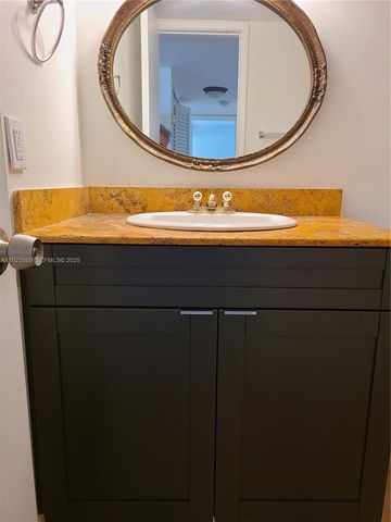 10282 NW 9th St Cir 205, Miami, FL 33172