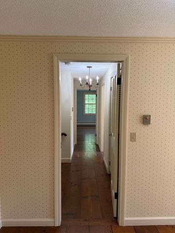 16 Flint Rd, Oakham, MA 01068