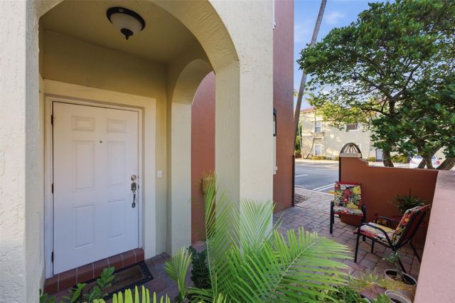 186 Lake Monterey Circle, Boynton Beach, FL 33426