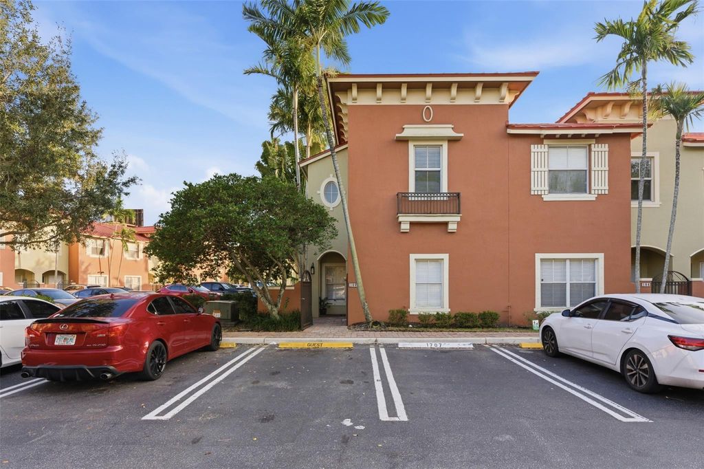 186 Lake Monterey Circle, Boynton Beach, FL 33426