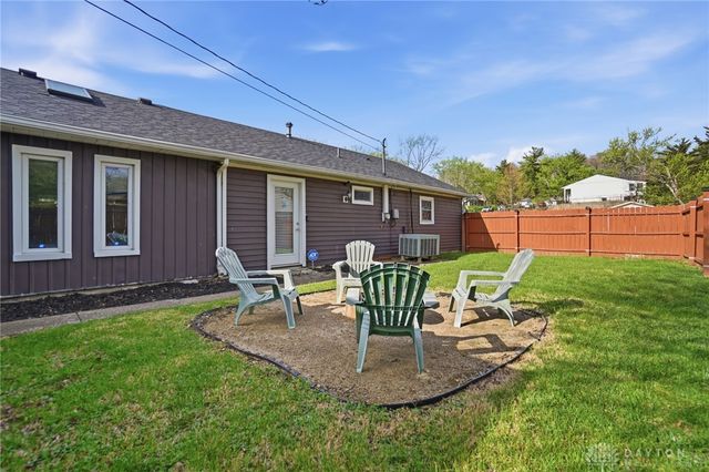 1133 Primrose Drive, West Carrollton, OH 45449