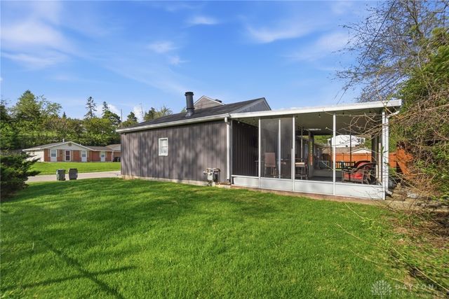 1133 Primrose Drive, West Carrollton, OH 45449