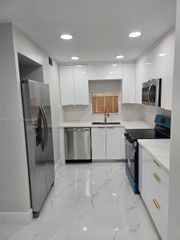 700 S Hollybrook Drive 207, Pembroke Pines, FL 33025