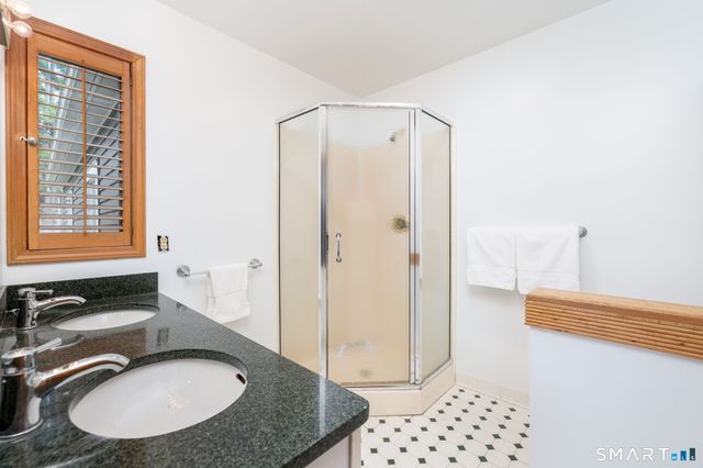15 Studio Hill Circle, Kent, CT 06757