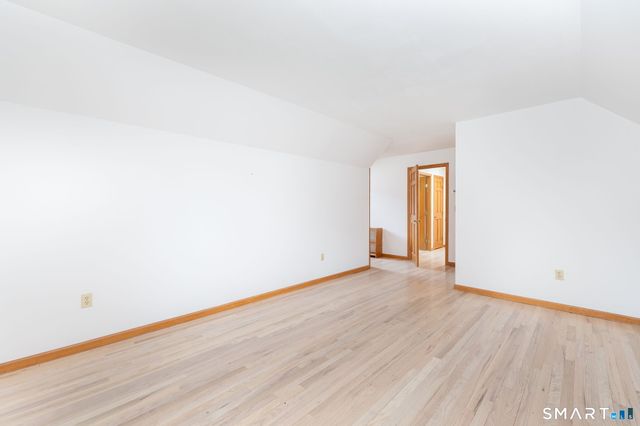 15 Studio Hill Circle, Kent, CT 06757