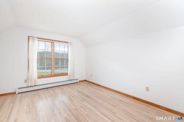 15 Studio Hill Circle, Kent, CT 06757