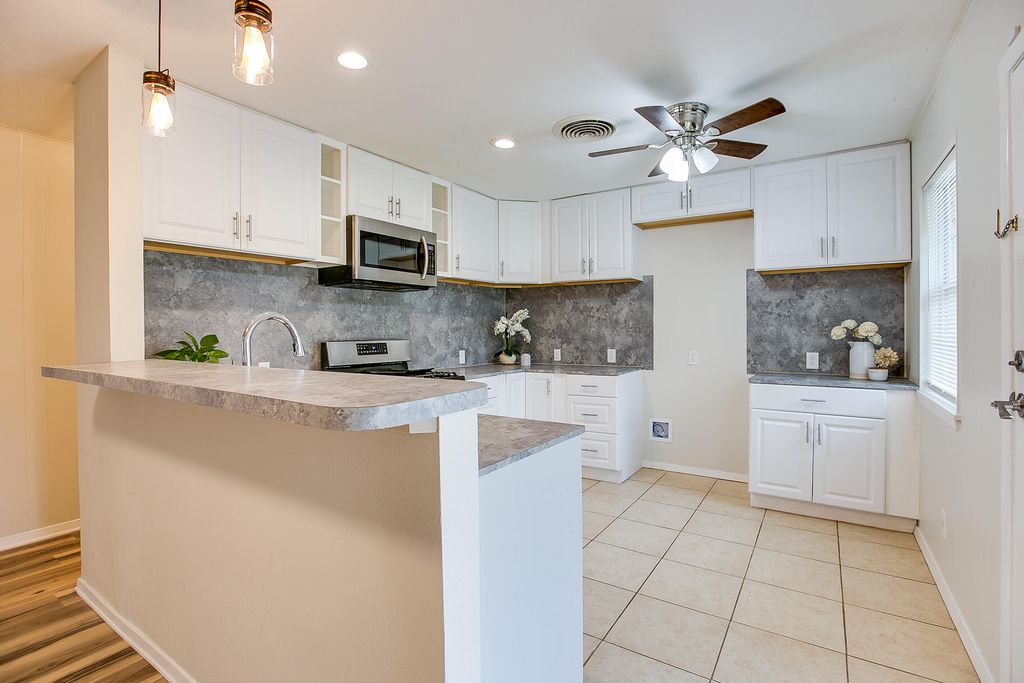 Image 12 of property listing at 3523 S Oxford Drive, San Angelo, TX 76904