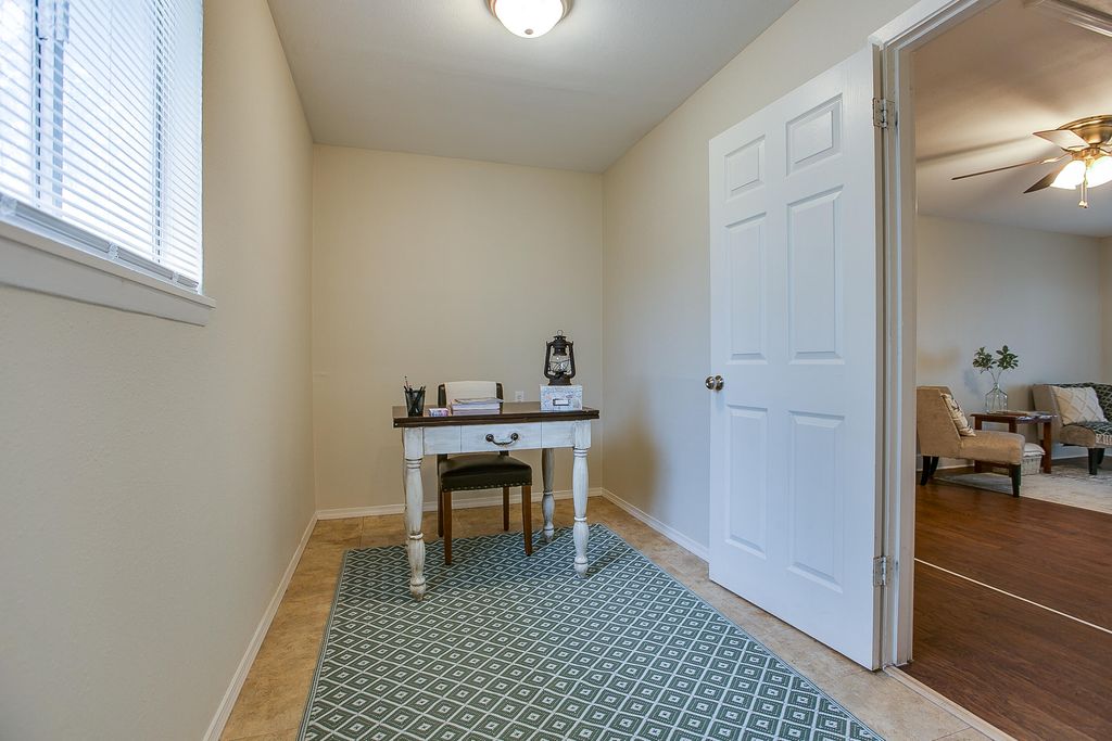 Image 16 of property listing at 3523 S Oxford Drive, San Angelo, TX 76904