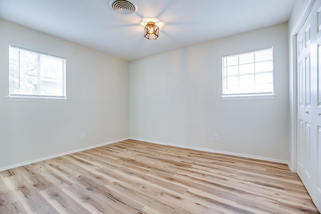Image 19 of property listing at 3523 S Oxford Drive, San Angelo, TX 76904