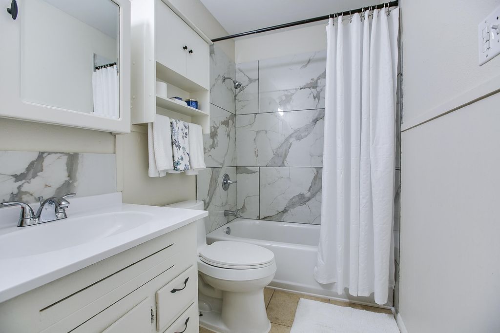 Image 23 of property listing at 3523 S Oxford Drive, San Angelo, TX 76904