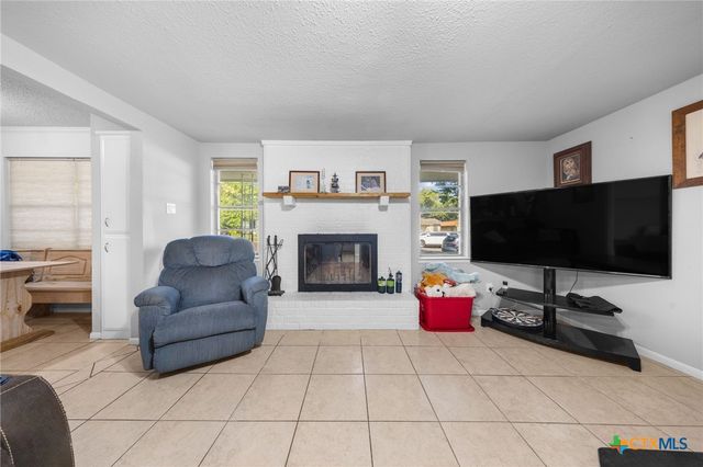 203 Margaret Lee Street, Copperas Cove, TX 76522