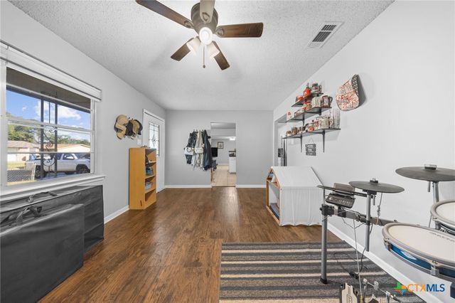 203 Margaret Lee Street, Copperas Cove, TX 76522