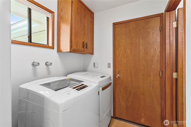 1704 Village Drive, Lynden, WA 98264