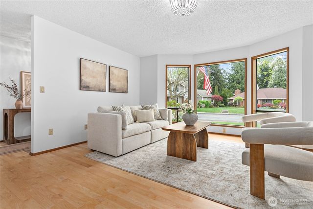1704 Village Drive, Lynden, WA 98264