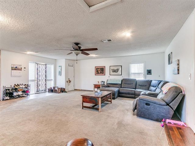 424 W Catalpa Street, Lexington, OK 73051
