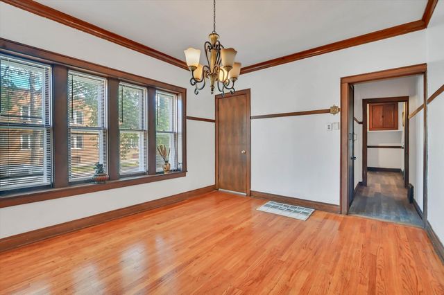 657 E 90th Street, Chicago, IL 60619