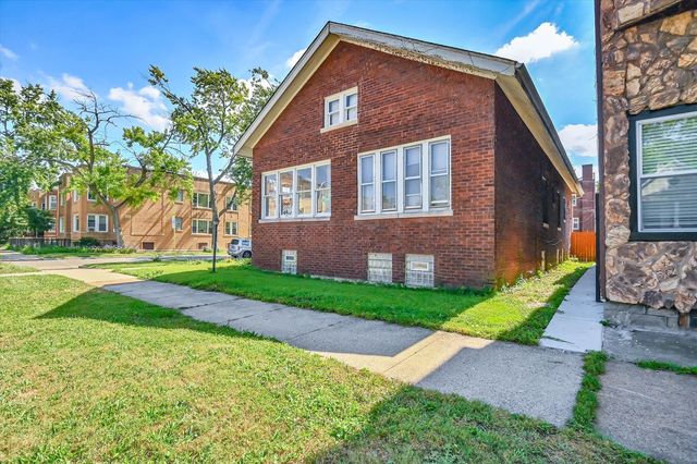 657 E 90th Street, Chicago, IL 60619