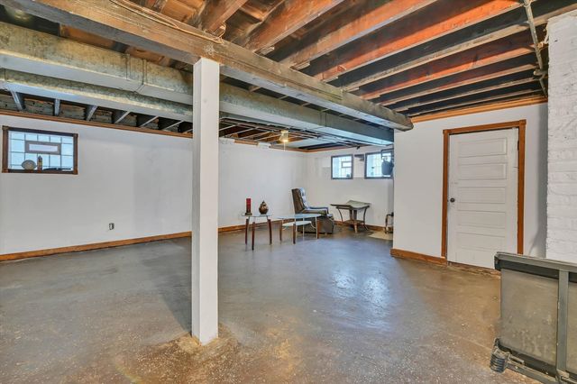 657 E 90th Street, Chicago, IL 60619