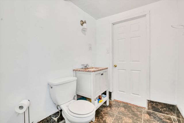 657 E 90th Street, Chicago, IL 60619