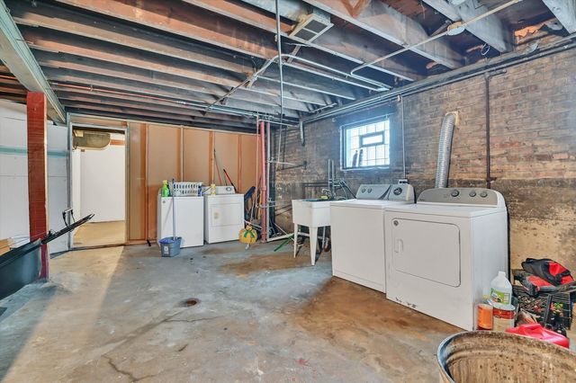 657 E 90th Street, Chicago, IL 60619