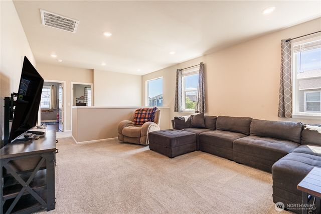 14638 201st Avenue E, Bonney Lake, WA 98391