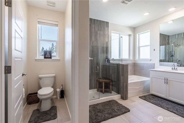 14638 201st Avenue E, Bonney Lake, WA 98391