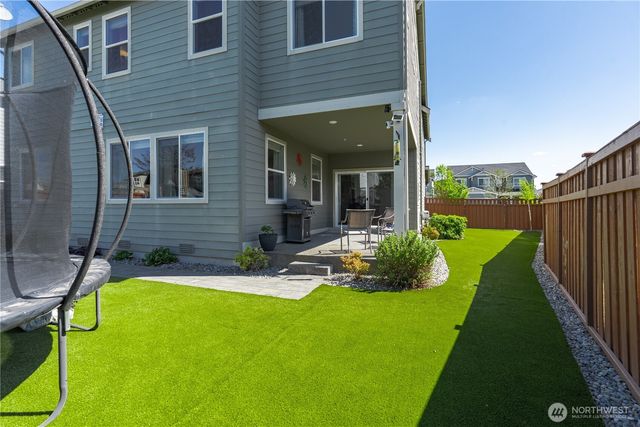 14638 201st Avenue E, Bonney Lake, WA 98391