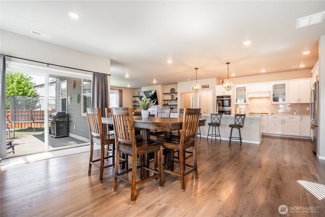 14638 201st Avenue E, Bonney Lake, WA 98391