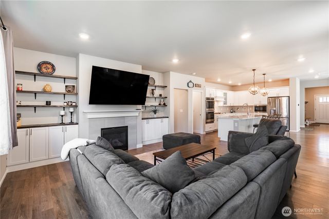 14638 201st Avenue E, Bonney Lake, WA 98391
