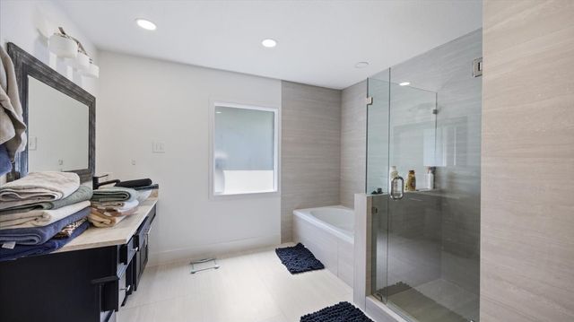 7020 Quartermile, Dallas, TX 75248