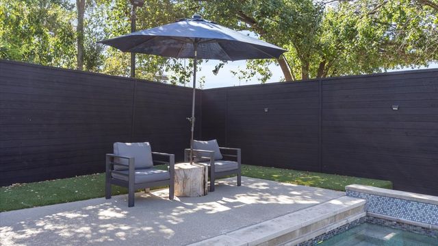 7020 Quartermile, Dallas, TX 75248