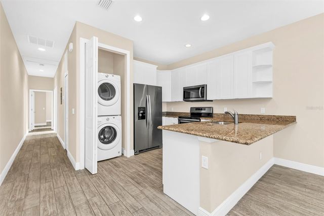 310 E GRACE STREET, Punta Gorda, FL 33950