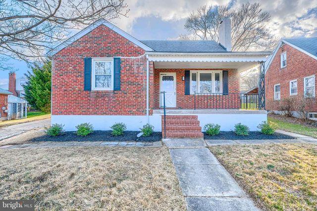 8702 MARAVOSS LN, Baltimore, MD 21234