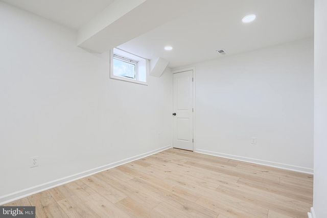 8702 MARAVOSS LN, Baltimore, MD 21234