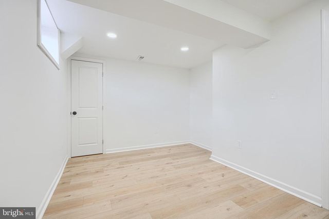 8702 MARAVOSS LN, Baltimore, MD 21234