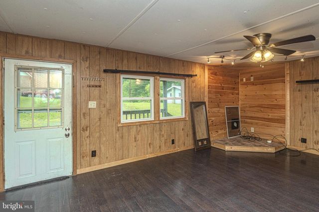2155 JENNINGS ROAD, Grantsville, MD 21536