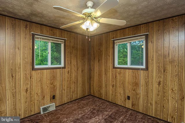 2155 JENNINGS ROAD, Grantsville, MD 21536