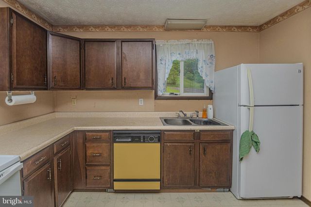 2155 JENNINGS ROAD, Grantsville, MD 21536