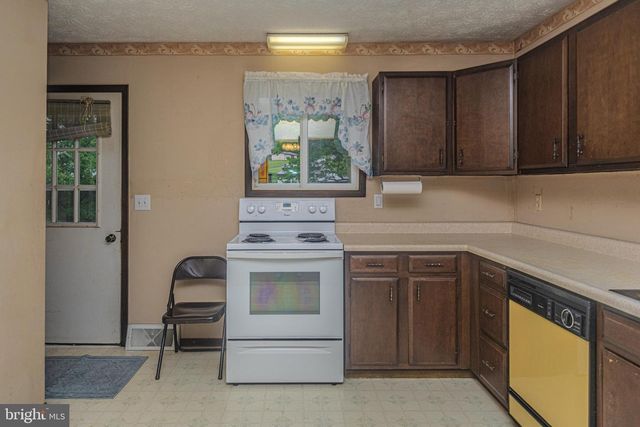 2155 JENNINGS ROAD, Grantsville, MD 21536