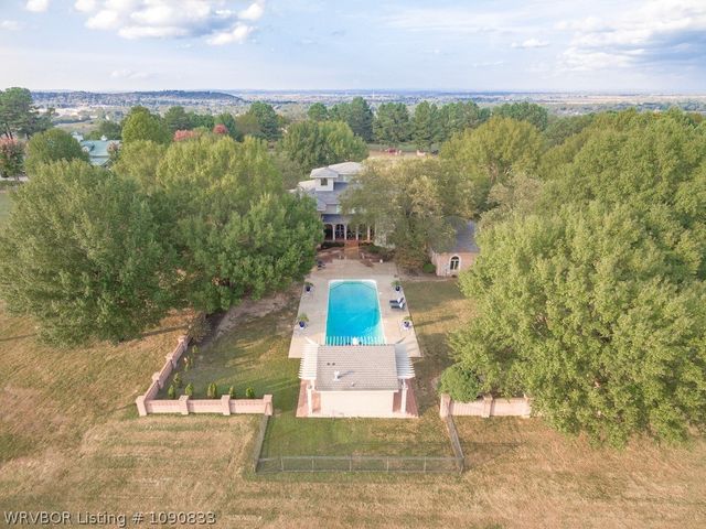 4616 96th Street, Fort Smith, AR 72903
